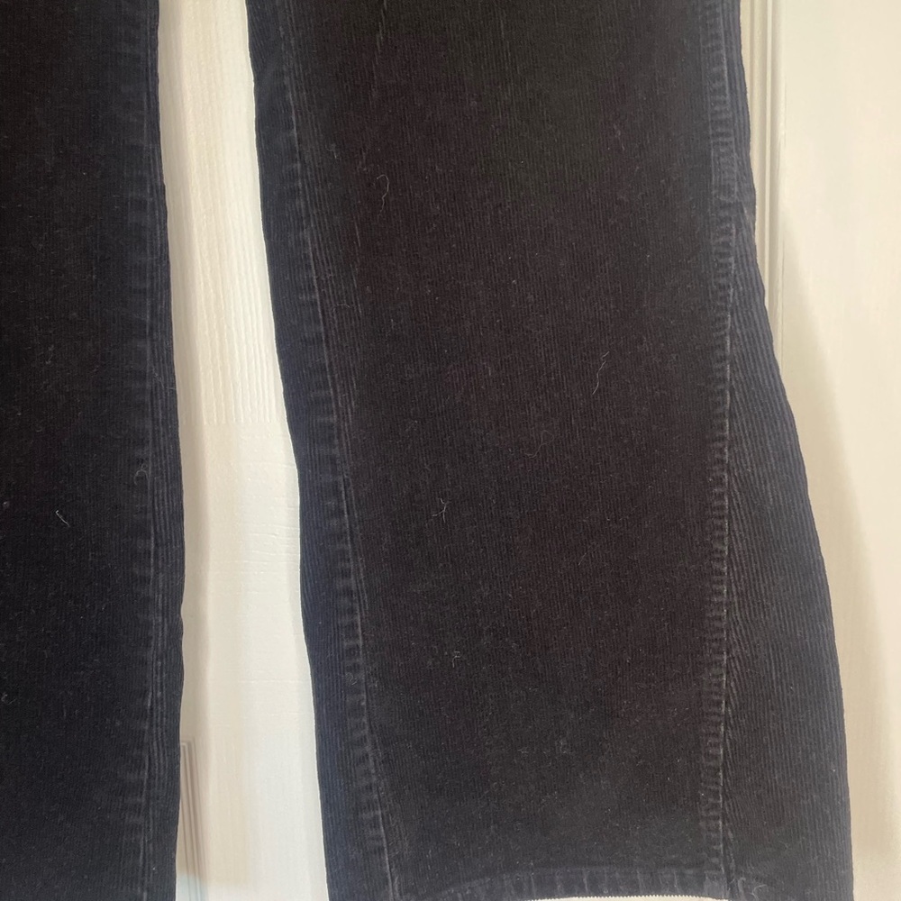 Women's Black Ann Taylor corduroy pants - Picture 2 of 6
